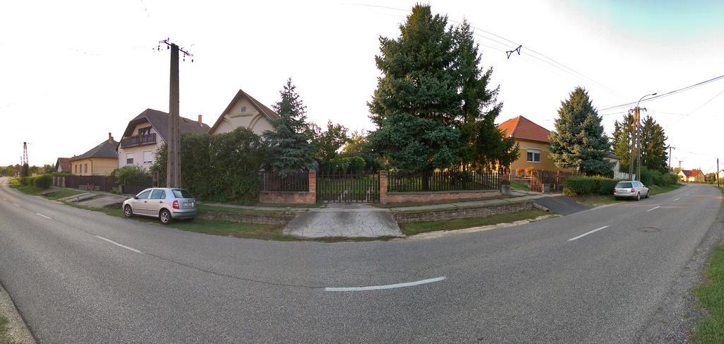 Natura Vendégház Pazmand Kültér fotó